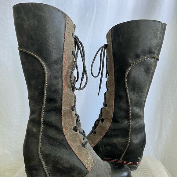 “Cate the Great”Sorel Wedge boot - Picture 5 of 12
